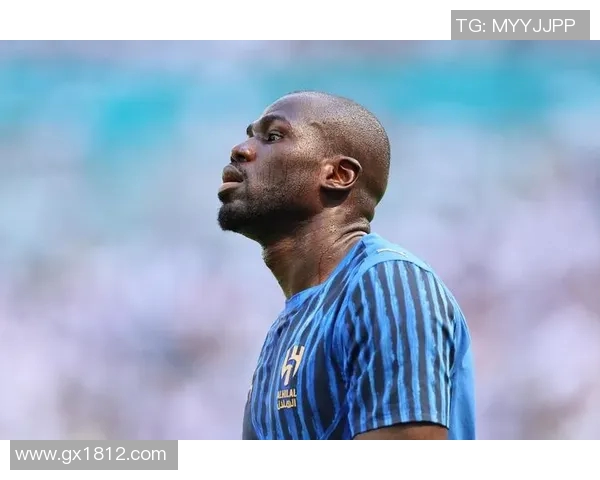 球王贝利的传奇人生与他在足球界的辉煌成就揭秘