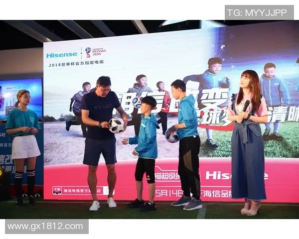 与足球明星同行的奇幻旅程探索梦想与友情的故事